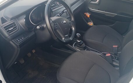 KIA Rio III рестайлинг, 2016 год, 850 000 рублей, 4 фотография