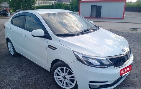 KIA Rio III рестайлинг, 2016 год, 850 000 рублей, 3 фотография