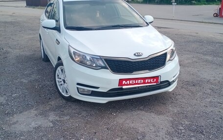 KIA Rio III рестайлинг, 2016 год, 850 000 рублей, 2 фотография