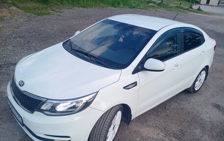 KIA Rio III рестайлинг, 2016 год, 850 000 рублей, 13 фотография
