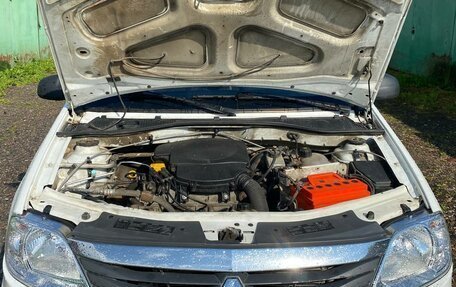 Renault Logan I, 2011 год, 329 000 рублей, 12 фотография
