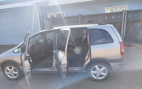 Opel Zafira A рестайлинг, 2002 год, 330 000 рублей, 7 фотография