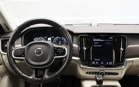 Volvo V90 Cross Country I рестайлинг, 2017 год, 3 349 000 рублей, 9 фотография