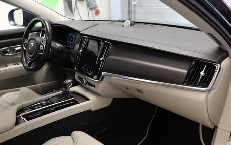Volvo V90 Cross Country I рестайлинг, 2017 год, 3 349 000 рублей, 20 фотография