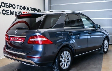 Mercedes-Benz M-Класс, 2012 год, 2 749 000 рублей, 3 фотография