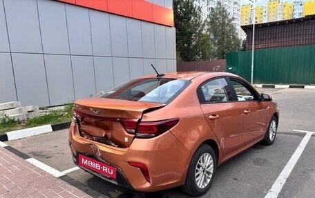 KIA Rio IV, 2020 год, 700 000 рублей, 5 фотография