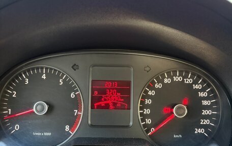 Volkswagen Polo VI (EU Market), 2011 год, 340 000 рублей, 11 фотография