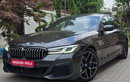 BMW 5 серия, 2020 год, 3 990 000 рублей, 1 фотография
