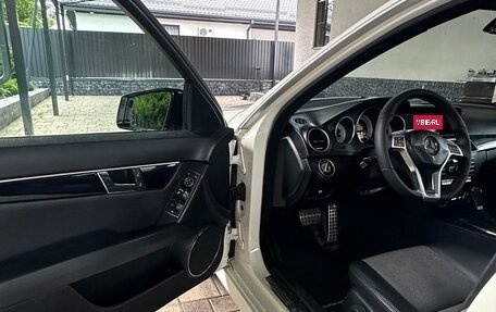 Mercedes-Benz C-Класс, 2012 год, 1 450 000 рублей, 19 фотография