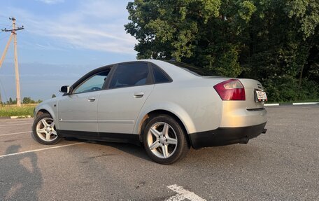 Audi A4, 2004 год, 635 000 рублей, 3 фотография