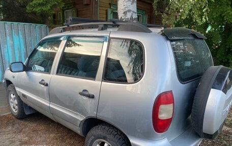 Chevrolet Niva I рестайлинг, 2004 год, 360 000 рублей, 3 фотография