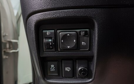 Nissan Juke II, 2011 год, 979 000 рублей, 16 фотография