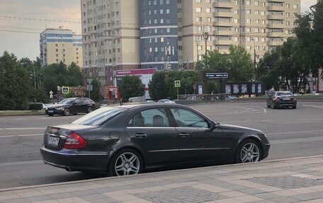 Mercedes-Benz E-Класс, 2008 год, 1 600 000 рублей, 3 фотография