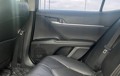 Toyota Camry, 2017 год, 2 610 000 рублей, 21 фотография