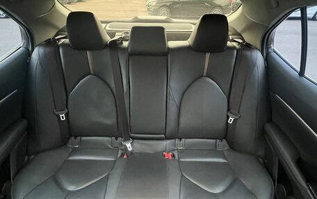 Toyota Camry, 2017 год, 2 610 000 рублей, 23 фотография