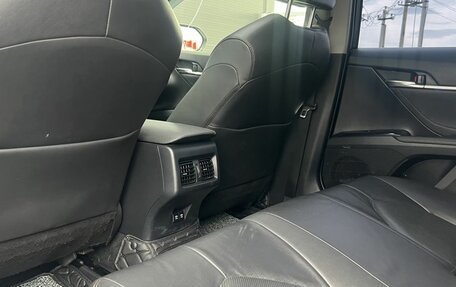 Toyota Camry, 2017 год, 2 610 000 рублей, 22 фотография