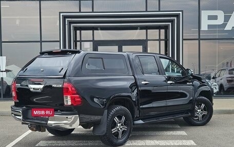 Toyota Hilux VIII, 2016 год, 2 998 000 рублей, 4 фотография