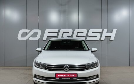 Volkswagen Passat B8 рестайлинг, 2016 год, 1 799 000 рублей, 3 фотография