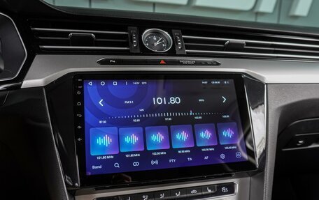 Volkswagen Passat B8 рестайлинг, 2016 год, 1 799 000 рублей, 15 фотография