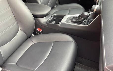 Toyota RAV4, 2021 год, 3 495 000 рублей, 20 фотография