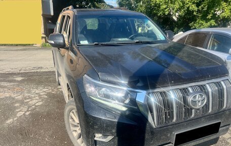 Toyota Land Cruiser Prado 150 рестайлинг 2, 2017 год, 3 540 000 рублей, 1 фотография