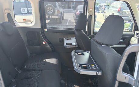 Toyota Roomy I, 2018 год, 1 185 000 рублей, 17 фотография