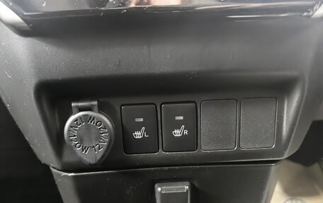 Toyota Roomy I, 2018 год, 1 185 000 рублей, 22 фотография