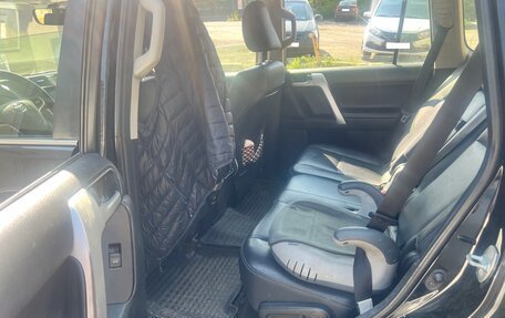 Toyota Land Cruiser Prado 150 рестайлинг 2, 2017 год, 3 540 000 рублей, 13 фотография