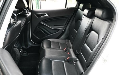 Mercedes-Benz GLA, 2016 год, 1 899 000 рублей, 9 фотография