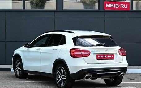 Mercedes-Benz GLA, 2016 год, 1 899 000 рублей, 2 фотография