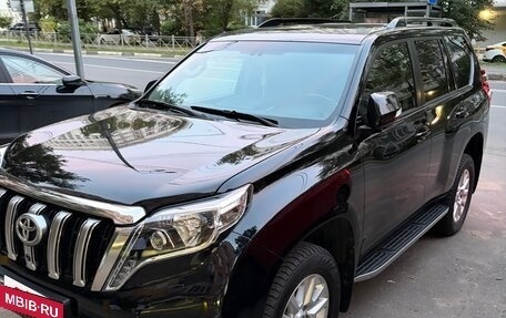 Toyota Land Cruiser Prado 150 рестайлинг 2, 2016 год, 3 500 000 рублей, 7 фотография