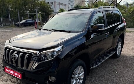 Toyota Land Cruiser Prado 150 рестайлинг 2, 2016 год, 3 500 000 рублей, 2 фотография
