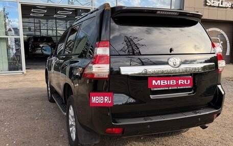 Toyota Land Cruiser Prado 150 рестайлинг 2, 2016 год, 3 500 000 рублей, 4 фотография