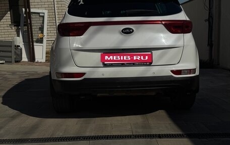 KIA Sportage IV рестайлинг, 2017 год, 1 730 000 рублей, 4 фотография