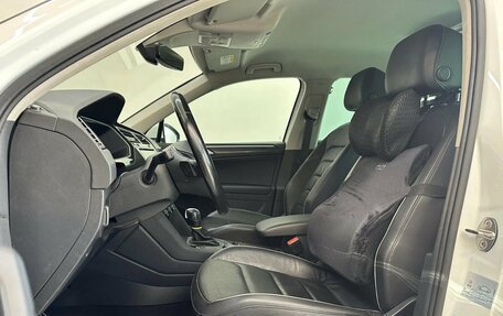 Volkswagen Tiguan II, 2020 год, 3 100 000 рублей, 16 фотография