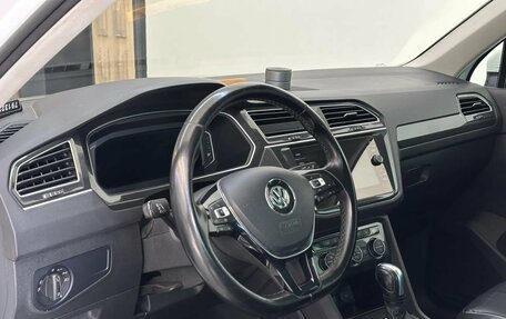 Volkswagen Tiguan II, 2020 год, 3 100 000 рублей, 17 фотография