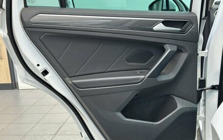 Volkswagen Tiguan II, 2020 год, 3 100 000 рублей, 27 фотография