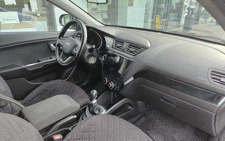 KIA Rio III рестайлинг, 2013 год, 420 000 рублей, 13 фотография