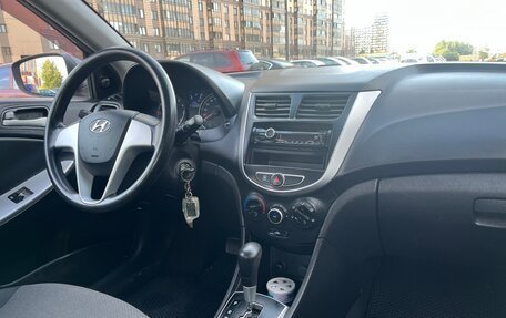 Hyundai Solaris II рестайлинг, 2011 год, 585 000 рублей, 11 фотография