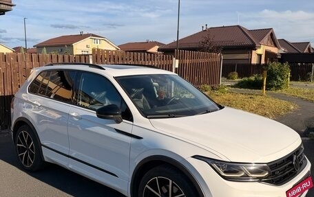 Volkswagen Tiguan II, 2021 год, 4 200 000 рублей, 3 фотография