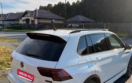 Volkswagen Tiguan II, 2021 год, 4 200 000 рублей, 4 фотография