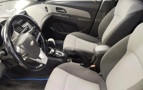 Chevrolet Cruze II, 2009 год, 430 000 рублей, 9 фотография