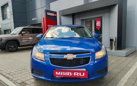 Chevrolet Cruze II, 2009 год, 430 000 рублей, 2 фотография