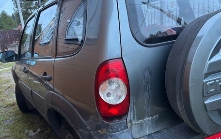 Chevrolet Niva I рестайлинг, 2011 год, 400 000 рублей, 6 фотография