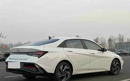 Hyundai Elantra, 2023 год, 1 734 222 рублей, 4 фотография