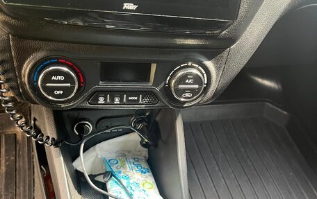 KIA Rio III рестайлинг, 2013 год, 830 000 рублей, 13 фотография