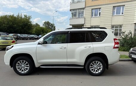 Toyota Land Cruiser Prado 150 рестайлинг 2, 2016 год, 3 100 000 рублей, 9 фотография