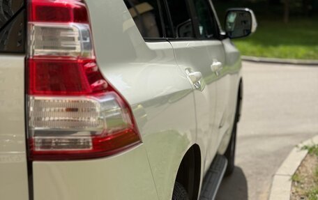 Toyota Land Cruiser Prado 150 рестайлинг 2, 2016 год, 3 100 000 рублей, 16 фотография