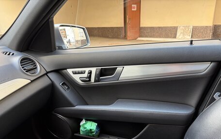Mercedes-Benz C-Класс, 2014 год, 2 599 000 рублей, 25 фотография