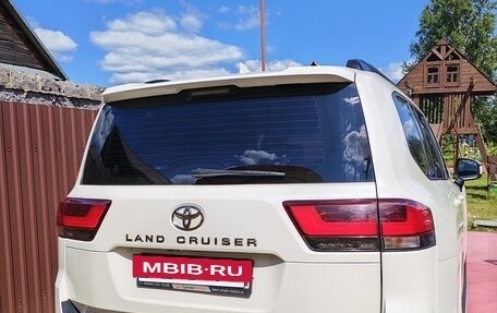 Toyota Land Cruiser, 2023 год, 11 600 000 рублей, 2 фотография